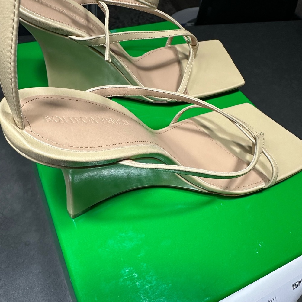 Bottega Veneta Cream and Green Wedges